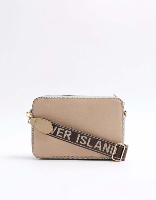 River Island – Ri – Rechteckige Umhängetasche in Braun mit Monogramm-Design, 3 von 4