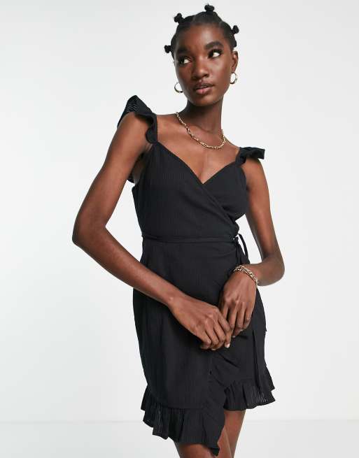 River Island - Robe courte à volants coupe cache-cœur - Noir