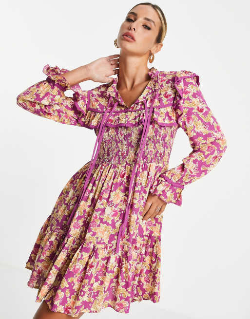 River Island – Rosa blommig miniklänning med smockat ok och långa ärmar