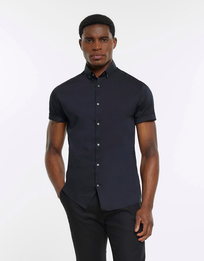 River Island Rr muscle fit short sleeve shirt in black