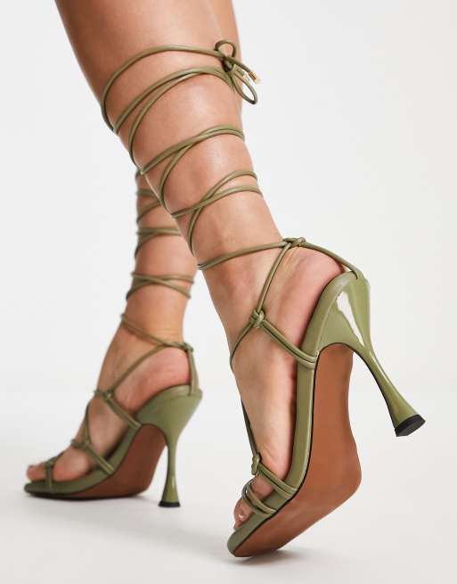 River Island - Sandalen met hak en strikbanden in donker kaki, 2 van 4