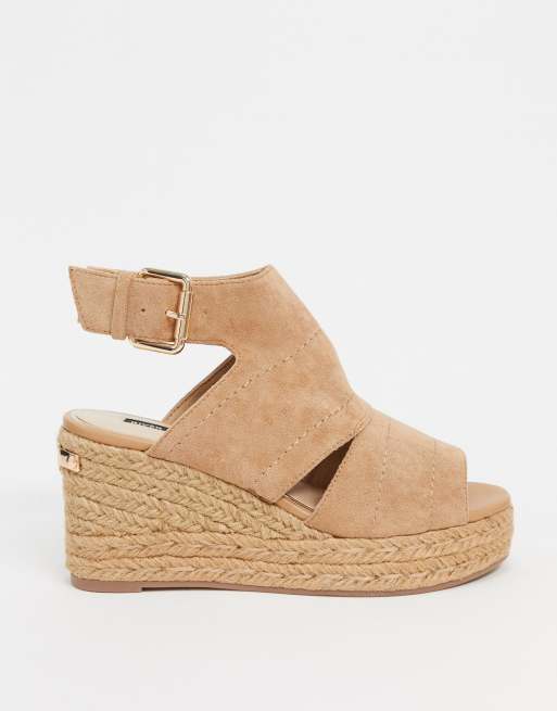 River island hot sale tan wedges