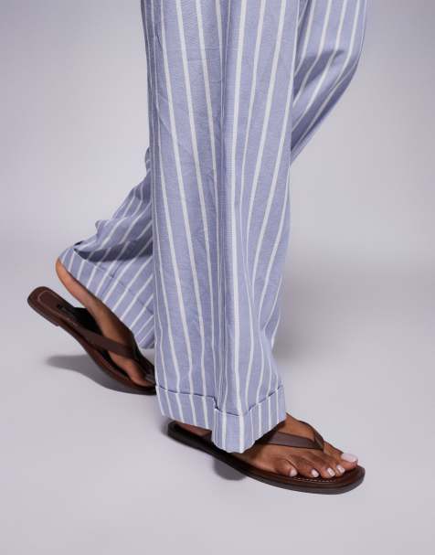 River Island - Sandali bassi infradito in pelle color cuoio - view 1