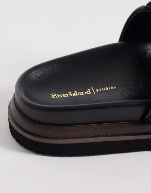 River Island - Sandali neri trapuntati con fascette doppie e plantare, 2 di 4