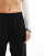 Thumbnail 4 van 5
