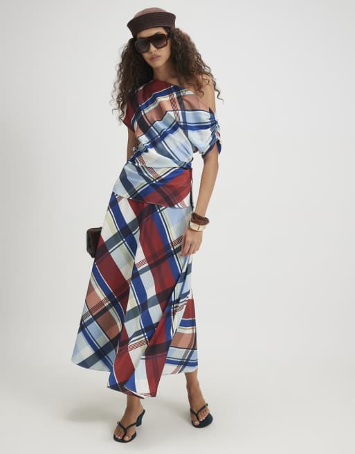 River Island Check satin co-ord in burgundy, 3 of 3
