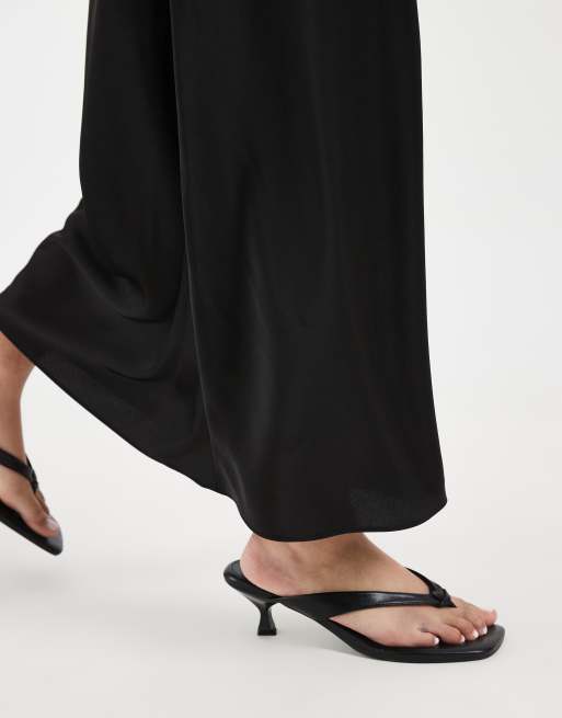 River Island satin maxi skirt in black, 3 of 5