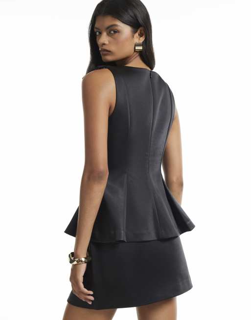 River Island Satin mini skirt in black, 4 of 4