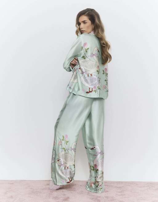 River Island Satin swan pyjama set in green - light, 4 of 4