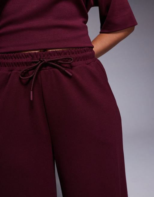 River Island – Schlichte Jogginghose in Burgunderrot mit weitem Bein , 5 von 5