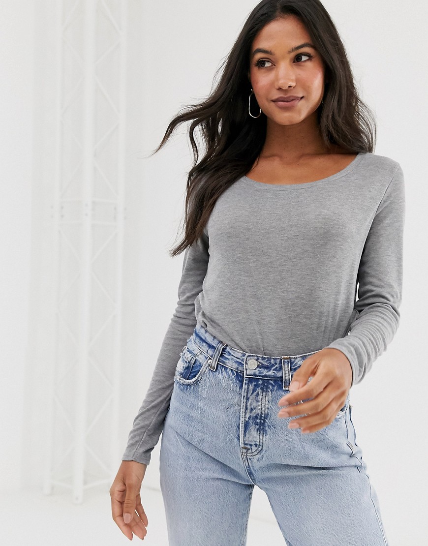River Island scoop neck long sleeved t-shirt in grey