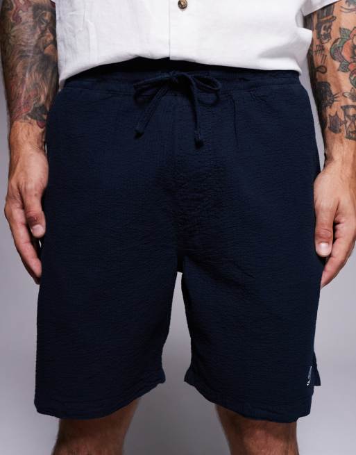 River Island – Seersucker-Shorts in Marineblau, 5 von 5