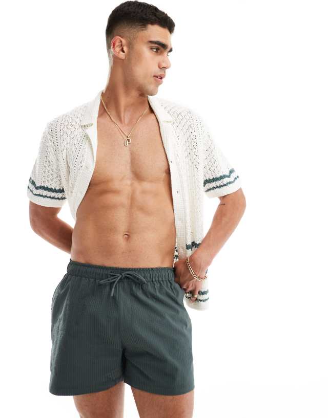 River Island - seersucker swim trunks in khaki