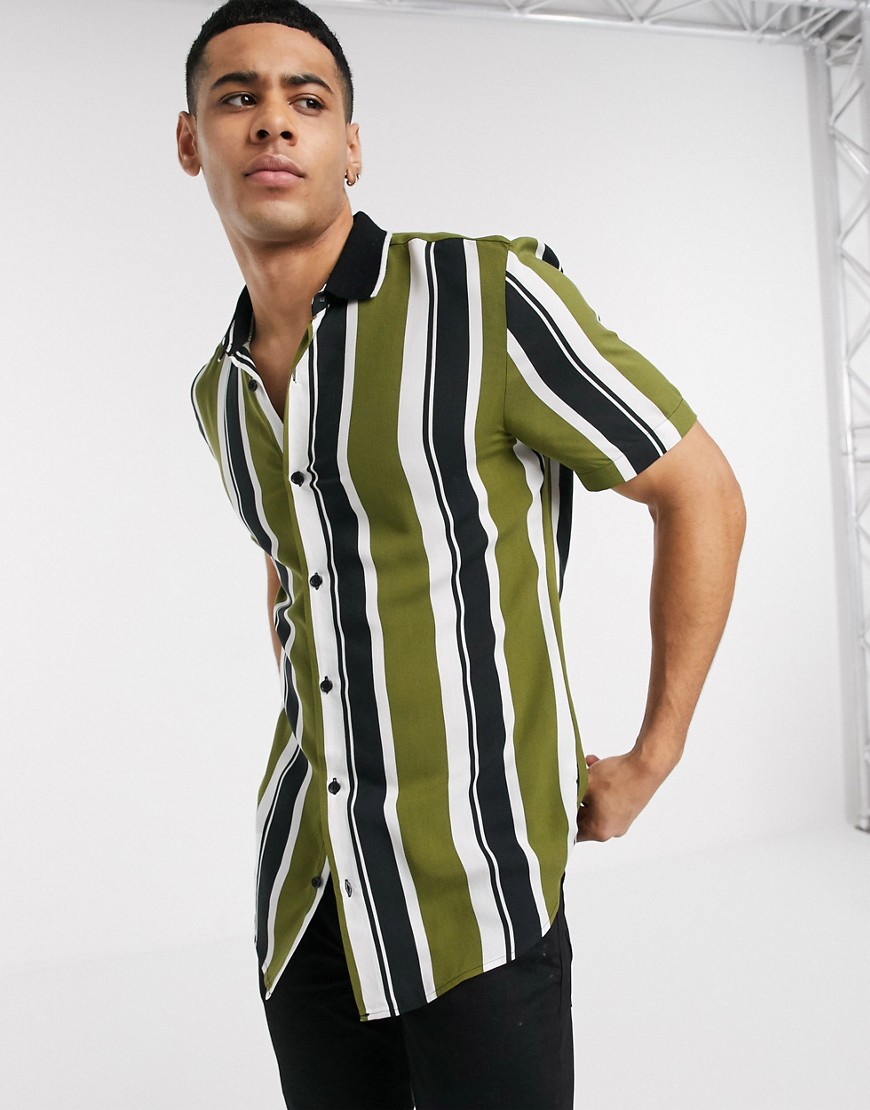River Island shirt with stripe in khaki-Green