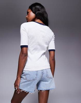 RIVER ISLAND SHORT SLEEVE CLEAN TOP 