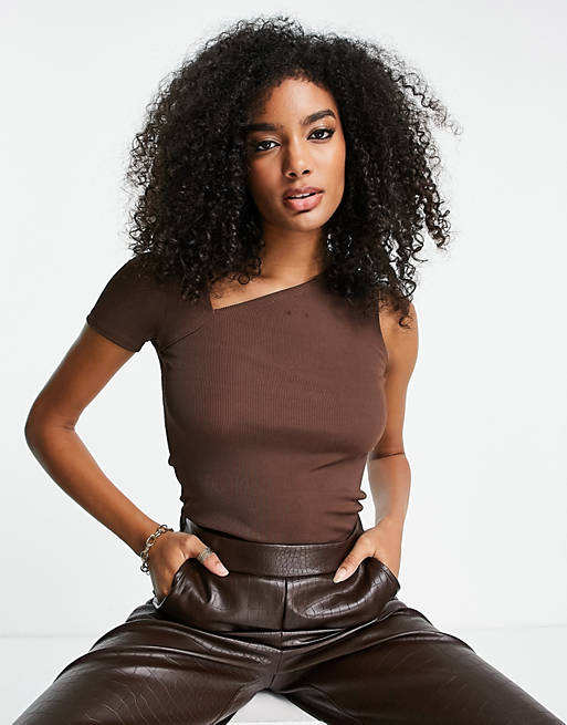 Women River Island short sleeve extreme cut out top in brown 