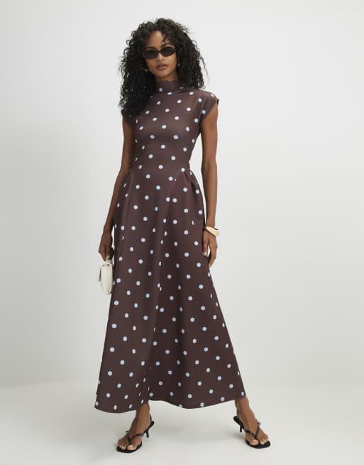 River Island Short sleeve polka dot midi maxi dress in dark brown , 2 of 4