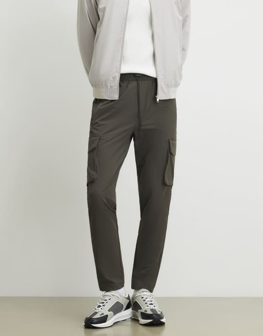 River Island Skinny fit cargo trousers in green, 3 of 4