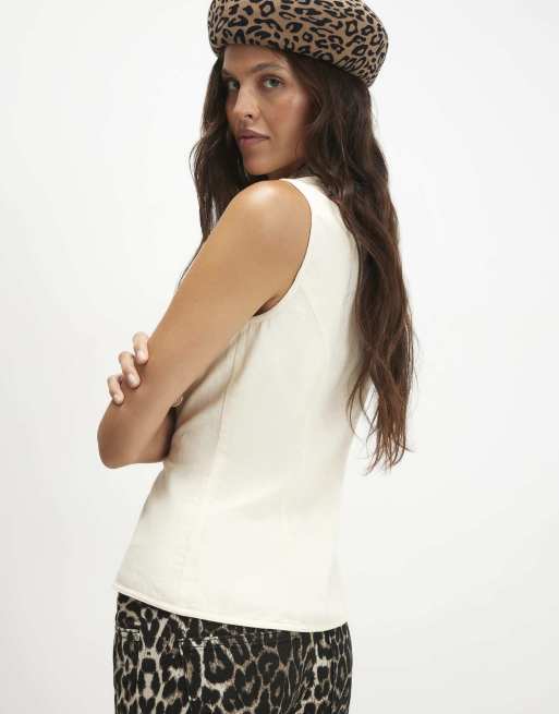 River Island Sleeveless stand up collar drummer top in cream, 4 of 4