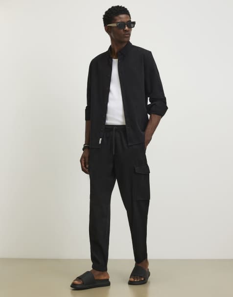 River Island Slim fit cargo trousers in black
