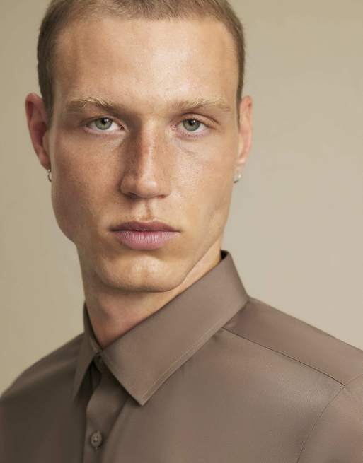 River Island Slim fit cotton shirt in stone, 2 of 4