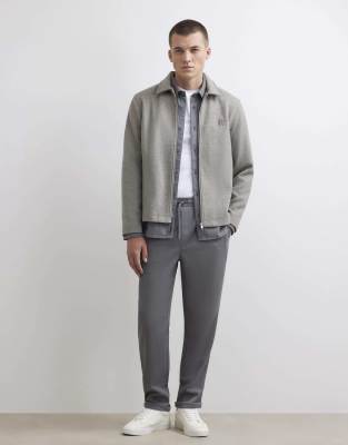 Slim Fit 4