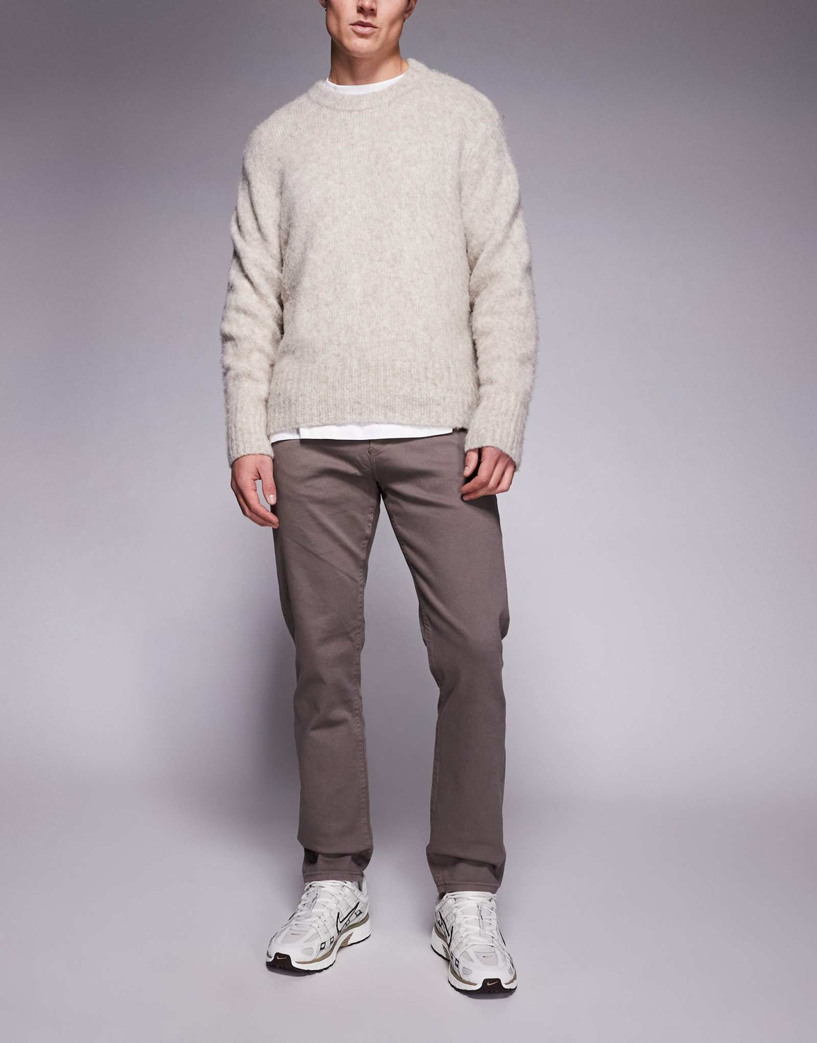 Застиранные джинсы River Island slim fit коричневого цвета