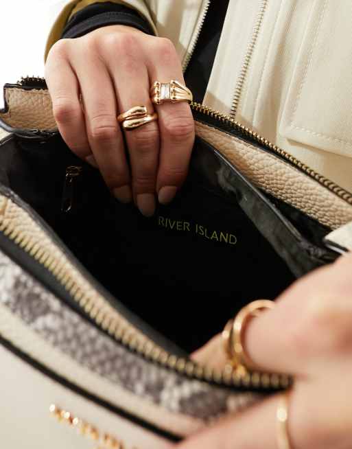 River Island snake detail cross body bag in cream, 3 of 4
