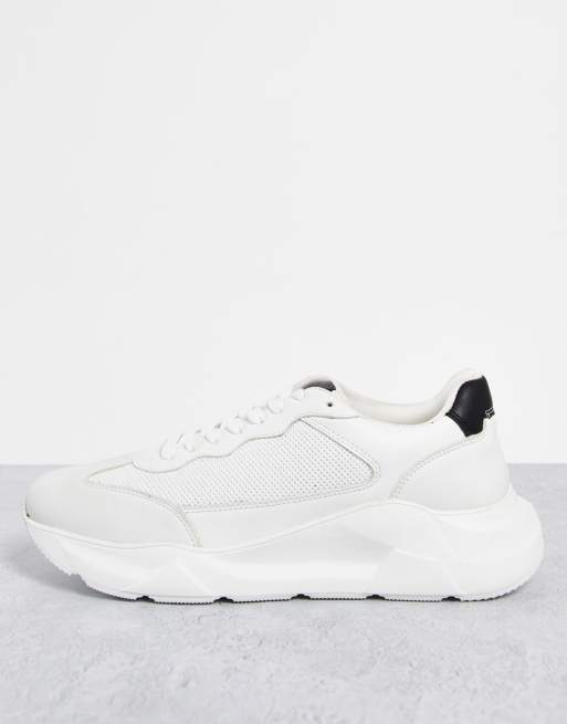 River Island - Sneakers da corsa con lavorazione in rilievo, colore bianco