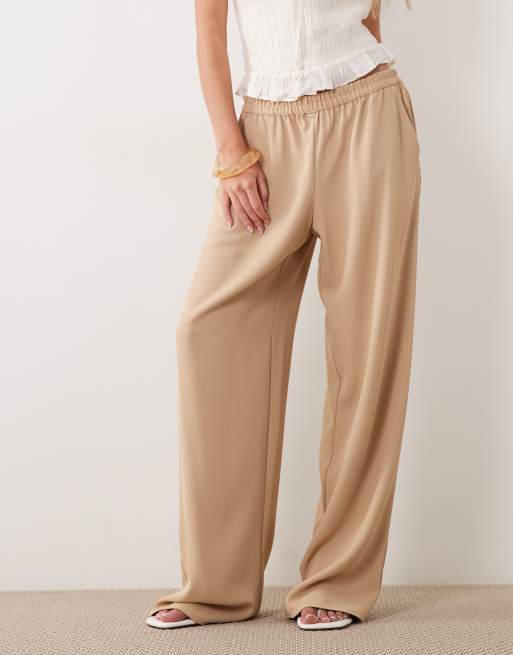 River Island soft crepe wide leg trouser with elasticated waist in brown, 2 of 5