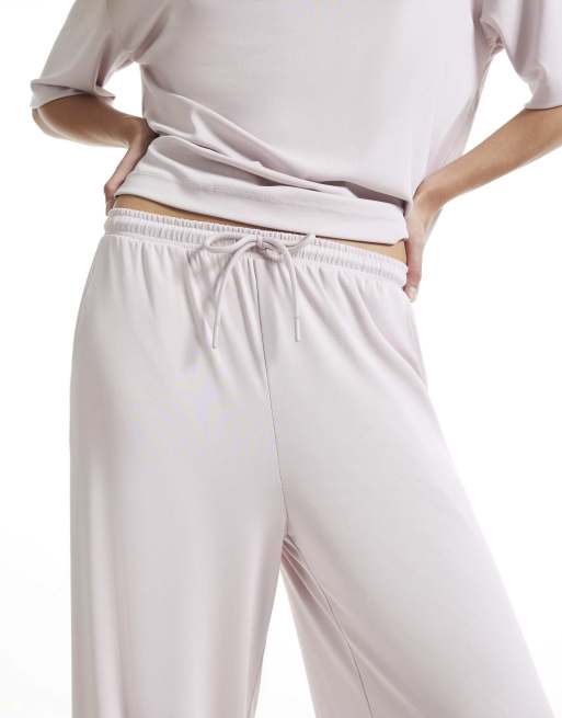 River Island soft touch wide leg pants in pink, 3 of 4