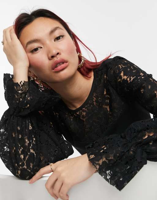 River Island – Spitzenbluse mit Puffärmeln in Schwarz