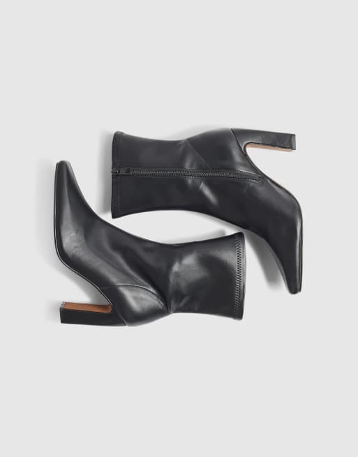 River Island Square heel stretch boots in black , 3 of 4