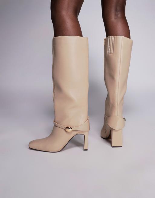 River Island - Stivali al ginocchio beige con dettagli in metallo, 3 di 4