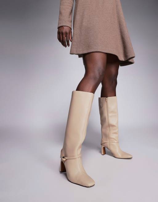 River Island - Stivali al ginocchio beige con dettagli in metallo, 4 di 4