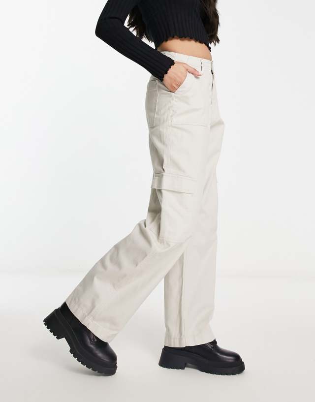 River Island - straight cargo trouser in ecru