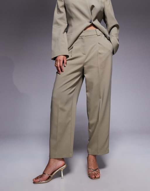 River Island straight leg trouser in light beige, 2 of 5