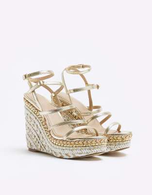  strappy wedge 