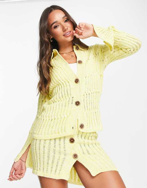 River Island – Set mit Minirock und Strickjacke in Gelb mit gehäkeltem Leitermuster, 2 von 2