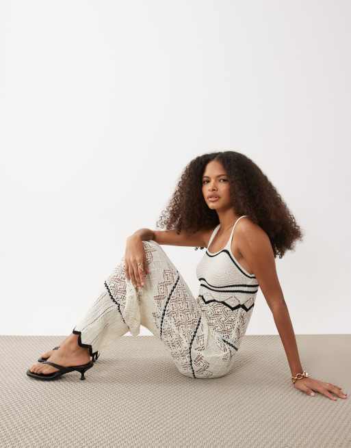 River Island striped knitted midi dress in white, 2 of 4