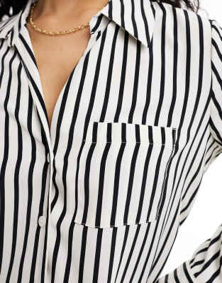 black and white striped shirt for ladies
