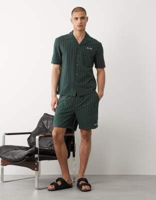 River Island striped shorts in dark green - part of a set green 14490₽
