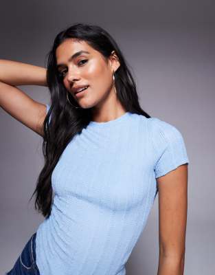 River Island - Strukturiertes, knapp geschnittenes T-Shirt in Blau