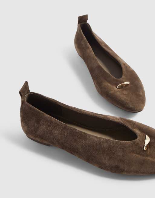 River Island Suede pointed toe ballet shoes in beige, 3 of 4