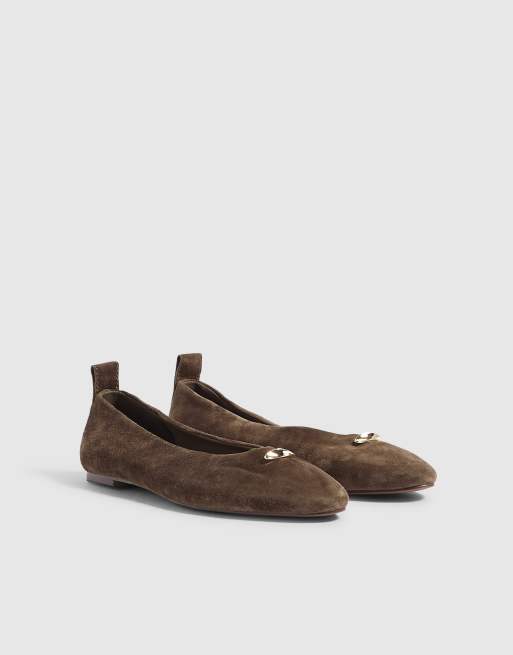 River Island Suede pointed toe ballet shoes in brown, 2 of 4