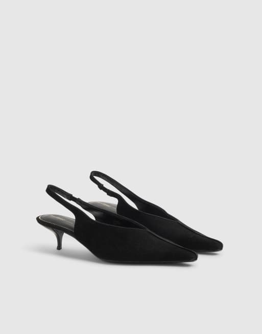 River Island Suede slingback low court heels in black, 2 of 4