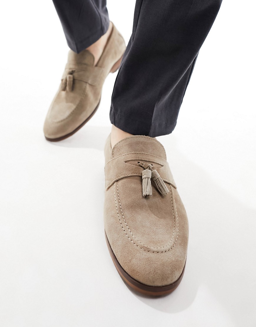 River Island suede tassel loafer in stone-Neutral
