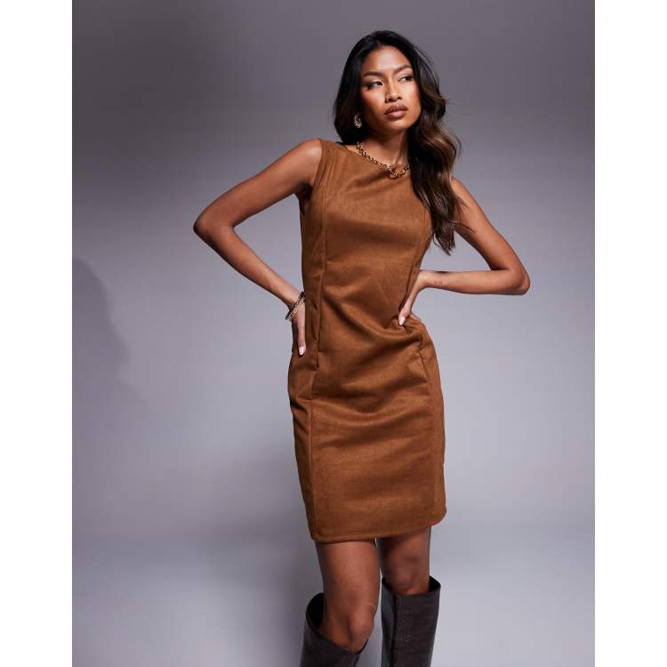 208054592-1-brown?$n_750w$&wid