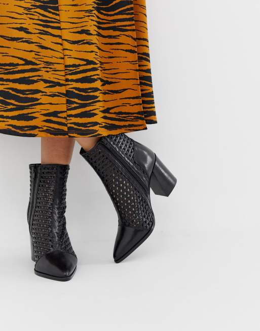 River Island – Svarta vävda läderboots med spetsig tå, 3 av 4