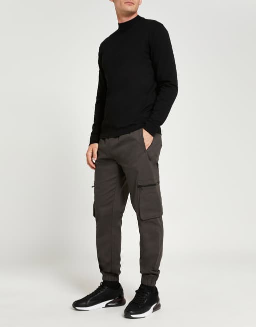 River Island - T-shirt coupe slim à col montant et manches longues - Noir, 4 de 4